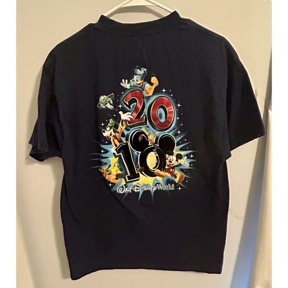 2010 Walt Disney World Souvenir T-shirt Navy Blue Sz Medium- Mickey Donald Goofy - Picture 6 of 9